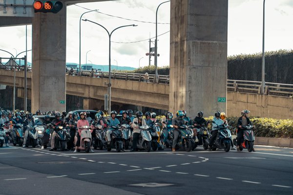 Achat de Voitures Compactes : Guide Infaillible pour Éviter les Scams et Arnaques